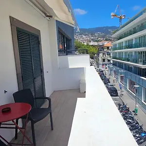 Apartment Canavial Terrace@heart Of